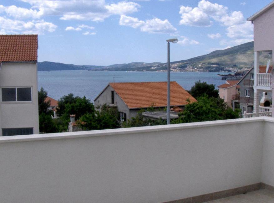 Villa Bianca Трогир Экстерьер фото