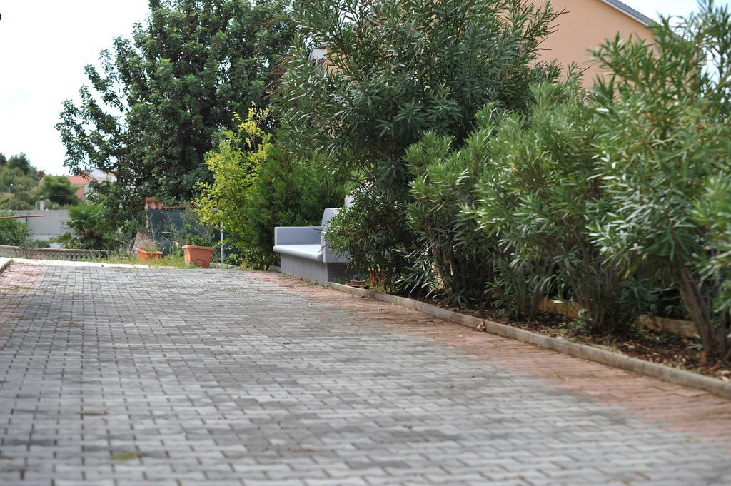 Villa Bianca Трогир Экстерьер фото