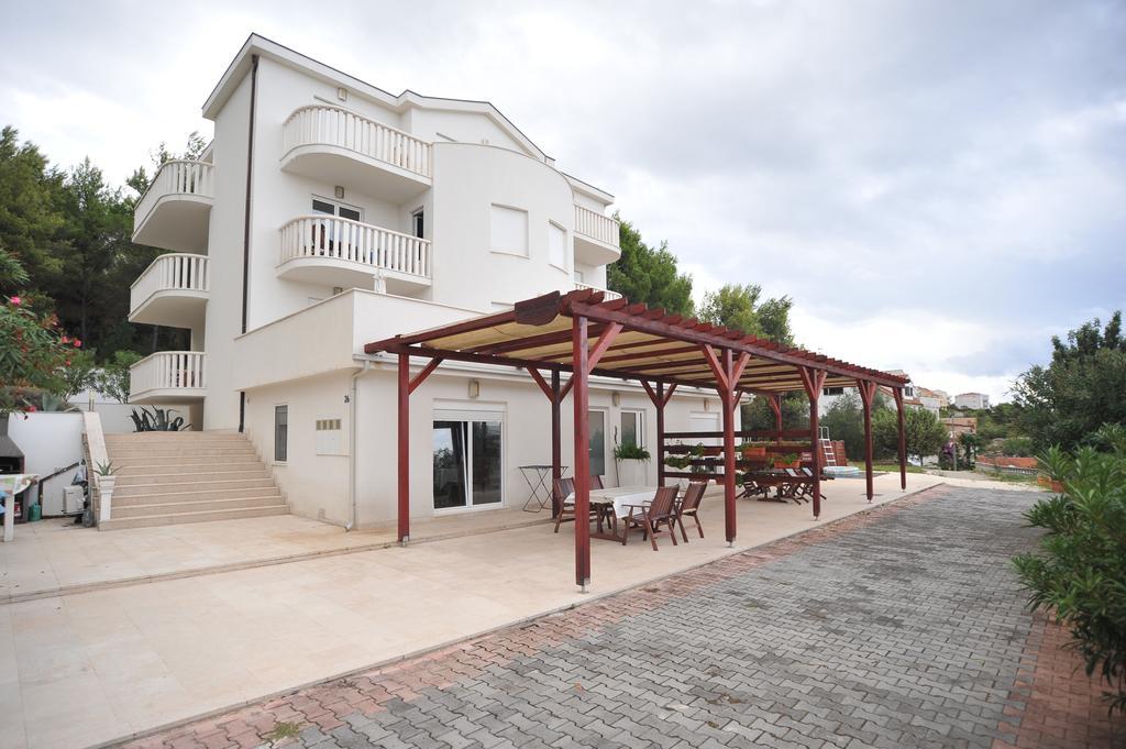 Villa Bianca Трогир Экстерьер фото